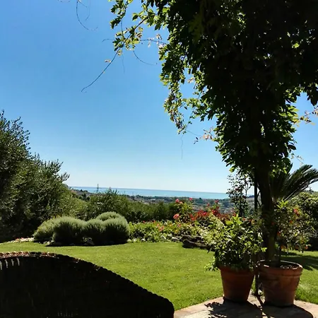 Villarondanella Bed & Breakfast