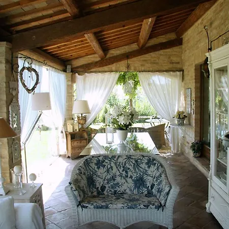 Villarondanella Bed & Breakfast