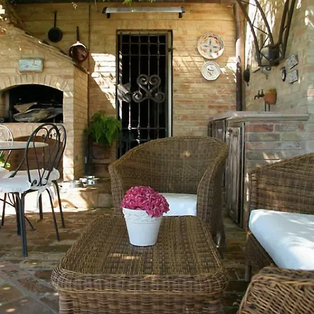 Villarondanella 4* Fermo