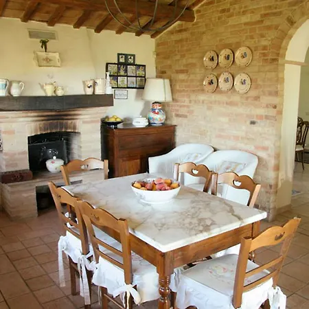 Villarondanella 4* Fermo